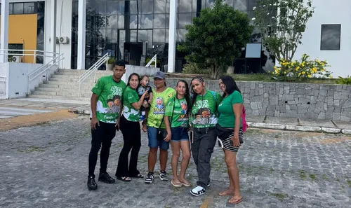 
				
					Hytalo Santos: influenciador e o marido são ouvidos em audiência de instrução em Bayeux
				
				