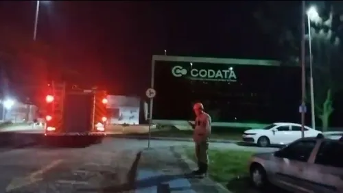 
				
					Incêndio atinge sede da Codata, no Centro Administrativo Estadual, em João Pessoa
				
				