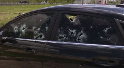 
				
					Justiça converte prisão em medidas cautelares de policial investigado por chacina no Conde
				
				