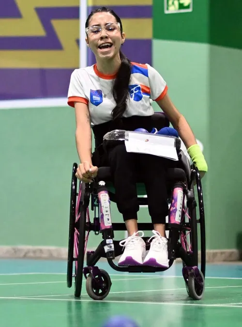 
				
					Laíssa Guerreira conquista medalhas em outubro e destaca nova fase: “Estou no caminho certo”
				
				