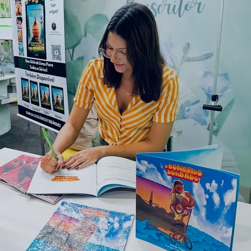 
				
					Lançamento do livro 'O Bombeiro Bombado' em João Pessoa
				
				