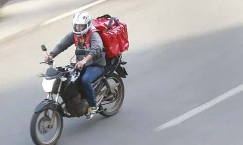 
				
					Lei proíbe aplicativos de delivery de exigir valor mínimo em pedidos na Paraíba
				
				