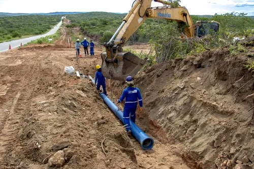 
				
					MPPB garante data final para entrega da Adutora do Pajeú no Cariri da Paraíba
				
				
