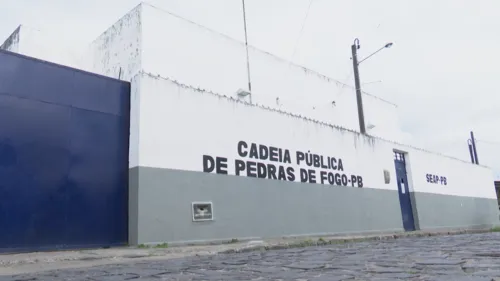 
				
					MPPB identifica superlotação e pede transferência de presos da Cadeia Pública de Pedras de Fogo
				
				
