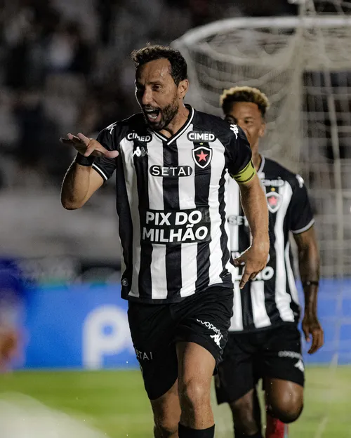 
					Copa do Mundo 2026 pode tirar Nenê de jogos do Botafogo-PB na Série C; entenda
				
				