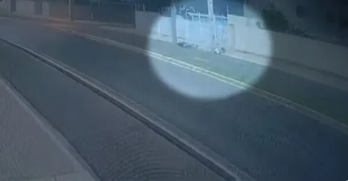 
				
					Polícia indicia PM após laudo indicar que jovem foi baleado antes de bater moto em poste
				
				