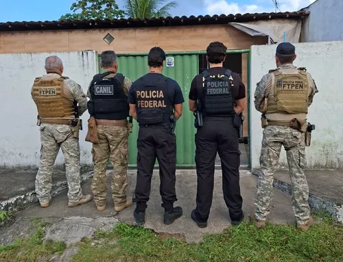 
				
					Operação da PF contra grupo criminoso cumpre três mandados de prisão em João Pessoa
				
				
