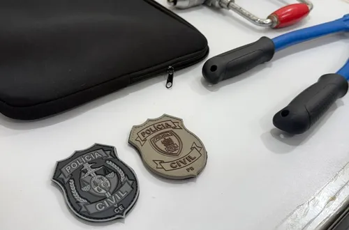 
				
					Operação da Polícia Civil investiga roubos a cofres após assalto em farmácia de Patos
				
				