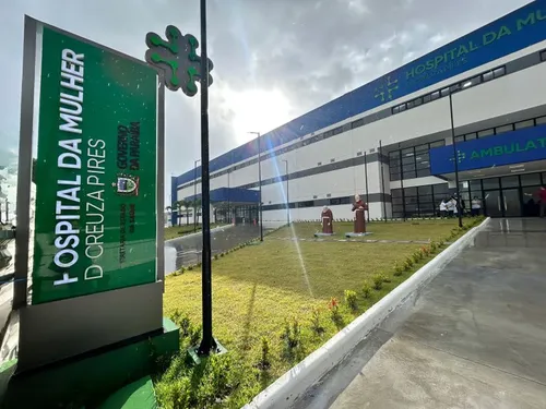 
				
					Pacientes da Maternidade Frei Damião são transferidos para novo Hospital da Mulher
				
				