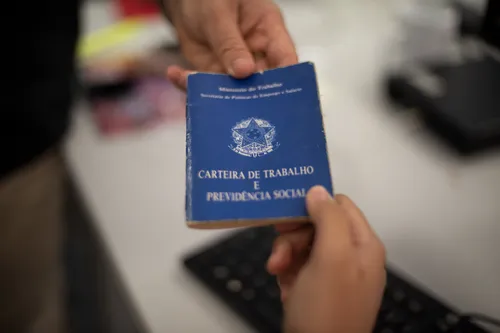 Paraíba registra forte alta no emprego formal