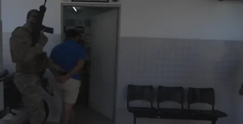 
				
					Operação cumpre 11 mandados de prisão por assalto a carro-forte e deixa morto em Campina Grande
				
				