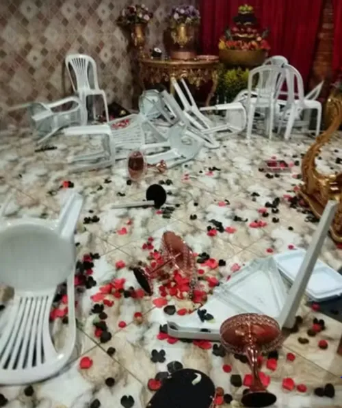 
				
					Polícia investiga invasão e destruição de terreiro de candomblé, em João Pessoa
				
				