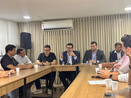
				
					Pós-canetada: Solidariedade/PRD rompe com Cícero Lucena e secretário Rinaldo Maranhão deixa cargo
				
				