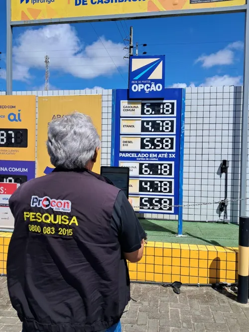 
				
					Preço da gasolina apresenta diferença de R$ 0,40 em postos de João Pessoa
				
				
