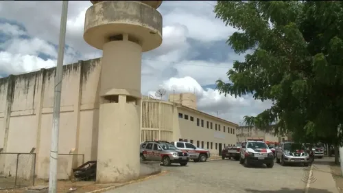 Tumulto em presídio na Paraíba é controlado; detentos feridos