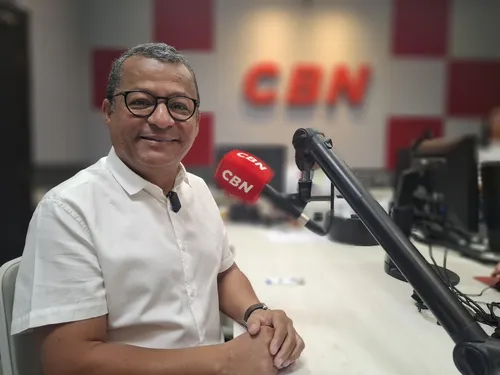 
				
					Prisão de Bolsonaro adia filiação de Nilvan ao PL para dezembro: “Vamos deixar a poeira baixar”
				
				