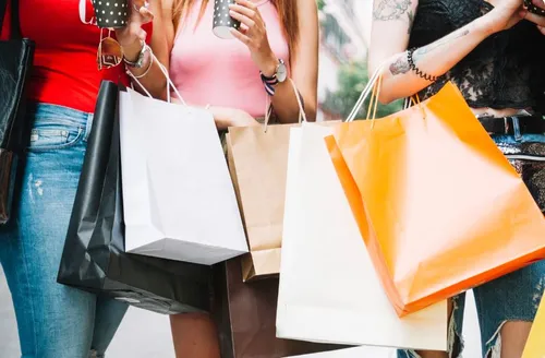 
				
					Promoções da Black Friday: veja dicas para não cair em golpes e escolher boas ofertas
				
				