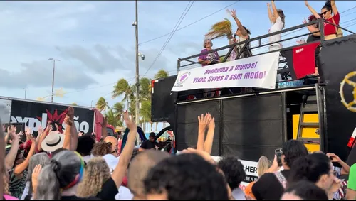 
Protesto em João Pessoa denuncia feminicídio e violência contra as mulheres
