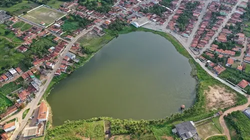 
				
					Raízes Do Brejo em Lagoa de Dentro
				
				