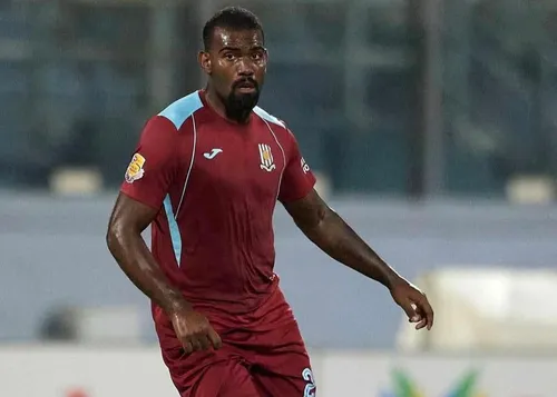 
				
					Rio Preto aciona CBF após alegar ter pré-contrato com atacante anunciado pelo Treze
				
				