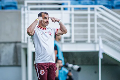 
				
					Rival do Sousa na estreia pela Série D, América-RN foi campeão estadual e está invicto no ano
				
				