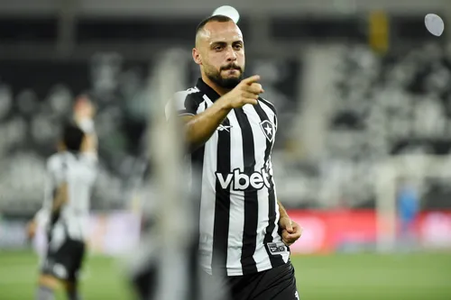 
				
					Saiba quais paraibanos estão na disputa da Libertadores e da Sul-Americana 2026
				
				