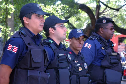
				
					Servidores da Guarda Civil Municipal de João Pessoa tem reajuste de 3% no salário
				
				