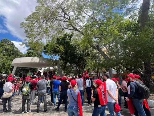 
				
					Greve dos servidores da Saúde em Campina Grande é suspensa
				
				