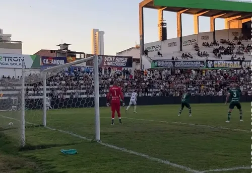 
				
					Sousa empata em 1 a 1 com o Central e dá adeus às chances na Série D
				
				