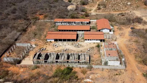 
				
					TVs Cabo Branco e Paraíba estreiam 3º temporada da série de reportagens Obras Inacabadas
				
				