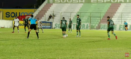 
				
					Treze vence o Sousa no Marizão, ultrapassa o Dino na tabela e ganha sobrevida na Série D
				
				