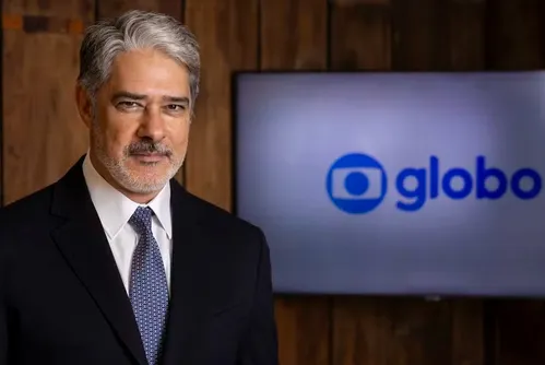 
				
					William Bonner deixa o 'Jornal Nacional'; Céar Tralli vai fazer dupla com Renata Vasconcellos
				
				