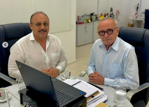 
				
					Zezinho Botafogo deixa Secretaria de Esportes de João Pessoa e reafirma apoio ao PSB
				
				