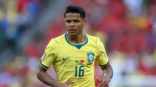 
					Matheus Cunha e Douglas Santos devem seguir como titulares da Seleção contra a Escócia
				
				