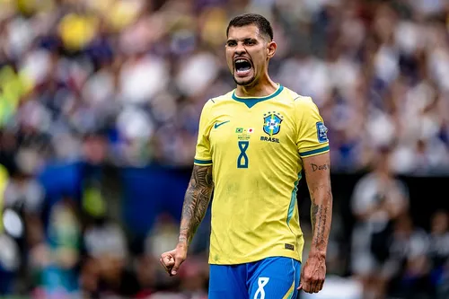 
					Bruno Guimarães brilha, mas Seleção ainda peca na saída de bola na Copa do Mundo 2026
				
				