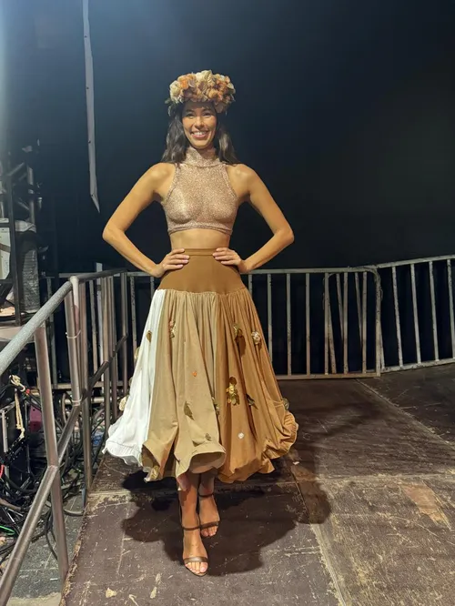 
					'Campina Feita à Mão': peças de artesãos da PB ganham destaque em desfile no Parque do Povo
				
				