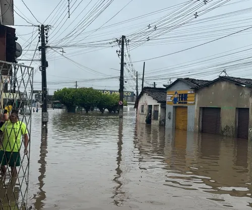 
					Chuvas na Paraíba já deixam mais de 2,2 mil desalojados, aponta governo federal
				
				