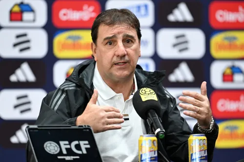 
					Copa do Mundo 2026: conheça os técnicos das 48 seleções que disputarão o Mundial
				
				