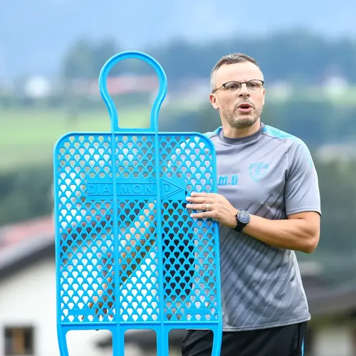 
					Copa do Mundo 2026: conheça os técnicos das 48 seleções que disputarão o Mundial
				
				