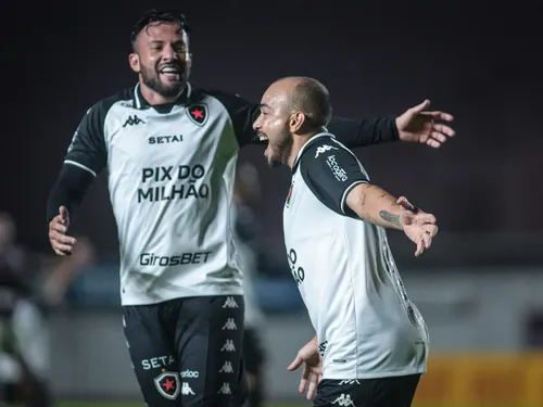 
					De virada, Botafogo-PB derrota o Caxias e assume a vice-liderança da Série C
				
				