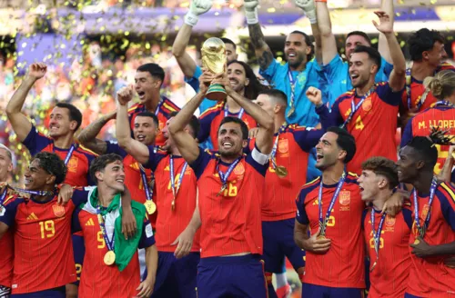 Espanha é bicampeã do Mundo após vencer Argentina na prorrogação