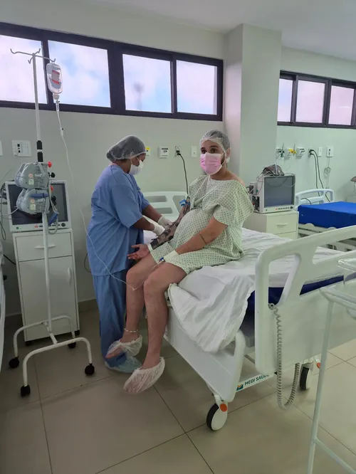 
					'Família tem a ver com amor', diz mãe de bebê gerado por homem trans
				
				