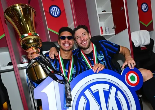 
					Luis Henrique vence Copa Itália pela Inter de Milão e comemora: "Ano especial"
				
				