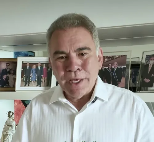 Queiroga prega diálogo em atrito familiar de Bolsonaros