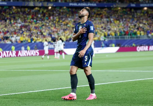 
					Matheus Cunha supera Maestro Júnior e vira maior artilheiro da Paraíba em Copas do Mundo
				
				