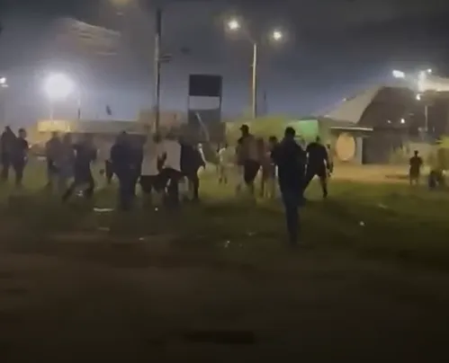 
					Ônibus com torcedores do Confiança é atacado por organizada do Botafogo-PB no Almeidão
				
				