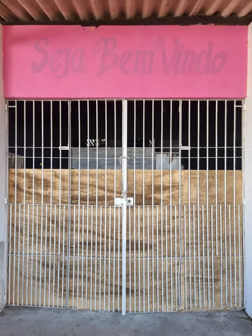 
					PF identifica 'sistema de metas' de exploração sexual em caso de mulheres resgatadas em operação
				
				