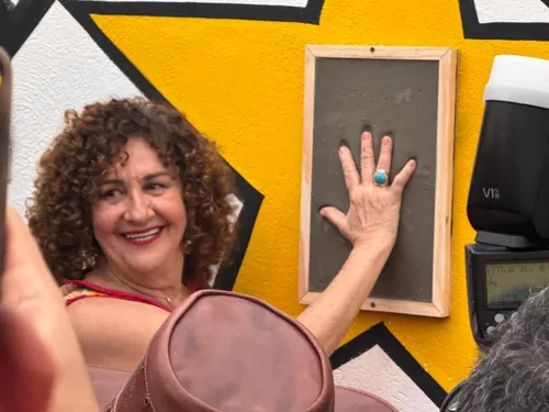 
					'Roliúde Nordestina': Cabaceiras inaugura Parede da Fama e Rua do Cinema
				
				