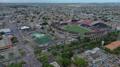 
					Santa Cruz tem campanha de G-8 na Série C, mas convive com crise interna antes de encarar o Belo
				
				