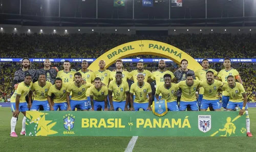 
					Douglas Santos deve ser titular em amistoso do Brasil contra o Egito; Cunha vai para o banco
				
				